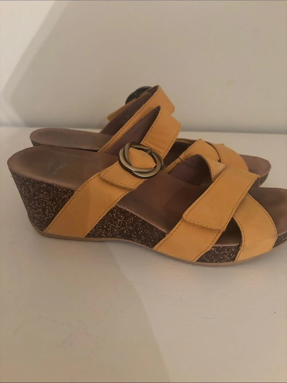 Dansko Women's Mustard comfort wedge Sandals with Buckle size 8.5
